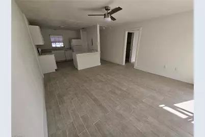 326 Palmetto Dr, Cape Coral, FL 33904 - Photo 5