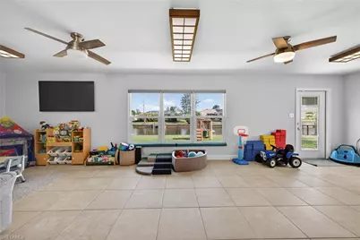 27256 San Marino Dr S, Punta Gorda, FL 33983 - Photo 17