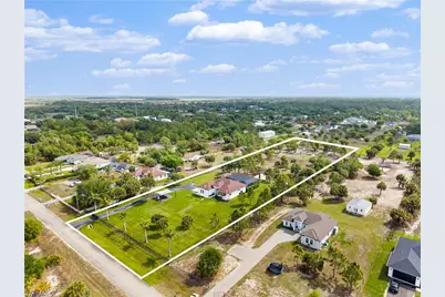 4498 8th St NE, Naples, FL 34120 - Photo 43