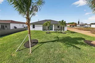 4213 25th St SW, Lehigh Acres, FL 33976 - Photo 9