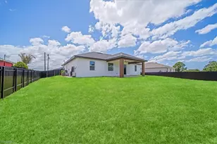 2914 23rd St SW, Lehigh Acres, FL 33976 - Photo 11