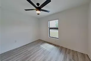 2900 11th St W, Lehigh Acres, FL 33971 - Photo 9