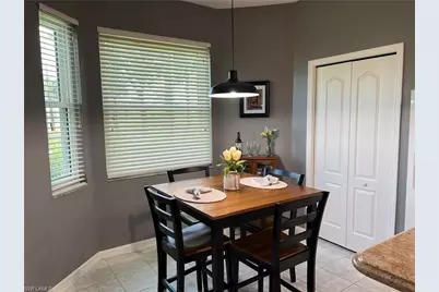 8076 Queen Palm Ln #412, Fort Myers, FL 33966 - Photo 9