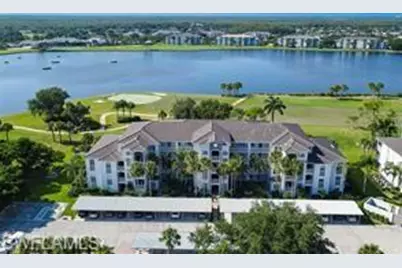 8076 Queen Palm Ln #412, Fort Myers, FL 33966 - Photo 1