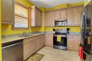 16580 Goldenrod Ln, Alva, FL 33920 - Photo 11