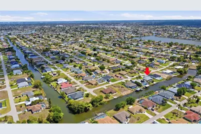 218 SE 2nd Ave, Cape Coral, FL 33990 - Photo 5