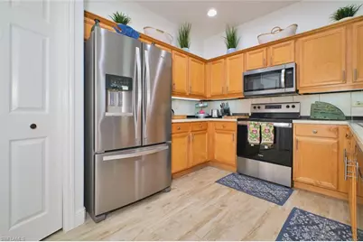 8848 Middlebrook Dr, Fort Myers, FL 33908 - Photo 27