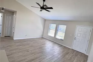 2115 SE 14th St, Cape Coral, FL 33990 - Photo 9