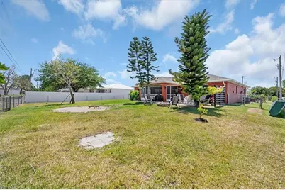507 SE 8th Ter, Cape Coral, FL 33990 - Photo 29