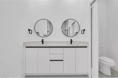 532 Lone Star Ln, Lehigh Acres, FL 33974 - Photo 17