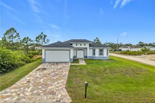 2815 Karen Ave N, Lehigh Acres, FL 33971 - Photo 5