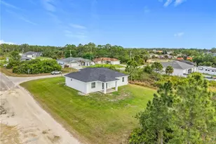 2815 Karen Ave N, Lehigh Acres, FL 33971 - Photo 41