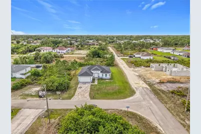 2815 Karen Ave N, Lehigh Acres, FL 33971 - Photo 3