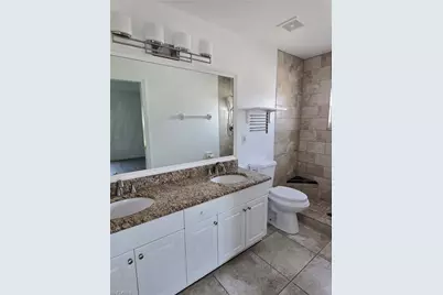 1905 SW 11th St, Cape Coral, FL 33991 - Photo 5