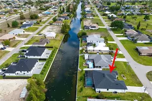 1926 SW 15th Ave, Cape Coral, FL 33991 - Photo 5