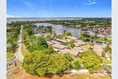 4293 Island Cir #4, Fort Myers, FL 33919 - Photo 43