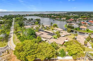 4293 Island Cir, Fort Myers, FL 33919 - Photo 43