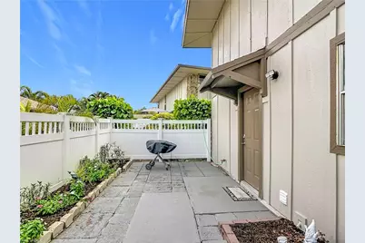 4293 Island Cir #4, Fort Myers, FL 33919 - Photo 3