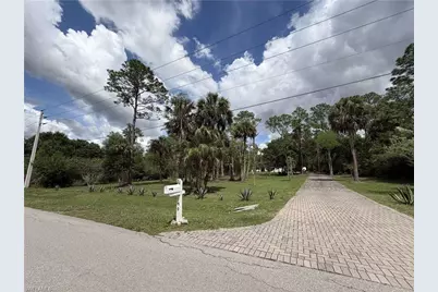 190 2nd St SE, Naples, FL 34117 - Photo 45