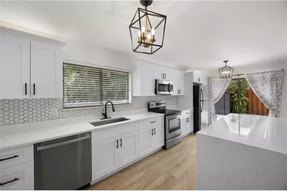 1470 Park Shore Cir #2, Fort Myers, FL 33901 - Photo 7