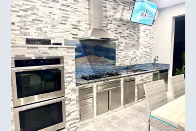 3224 NW 21st St, Cape Coral, FL 33993 - Photo 13