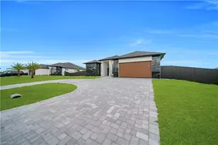 2026 Santa Barbara Blvd N, Cape Coral, FL 33993 - Photo 3