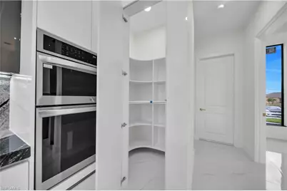 2026 Santa Barbara Blvd N, Cape Coral, FL 33993 - Photo 27