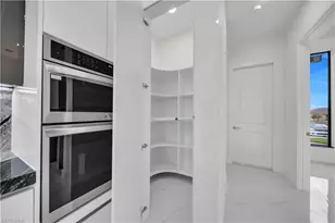 2026 Santa Barbara Blvd N, Cape Coral, FL 33993 - Photo 27