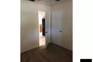 112 Crescent Lake Dr, North Fort Myers, FL 33917 - Photo 11
