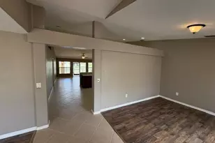 307 SE 1st Pl, Cape Coral, FL 33990 - Photo 5