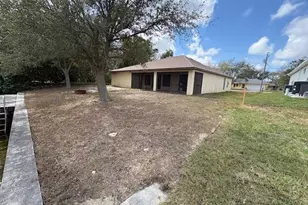 307 SE 1st Pl, Cape Coral, FL 33990 - Photo 19