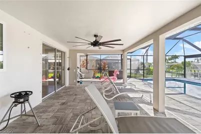 2232 SE 27th St, Cape Coral, FL 33904 - Photo 23