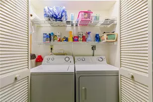 11460 Caravel Cir, Fort Myers, FL 33908 - Photo 19