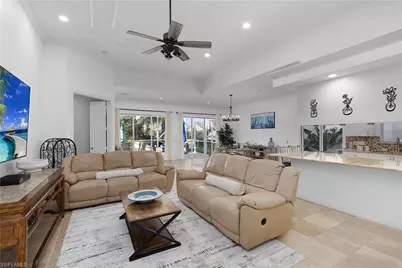 7983 Valentina Ct, Naples, FL 34114 - Photo 11