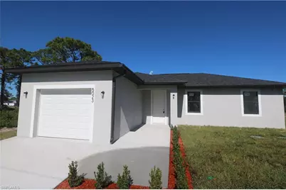 7010 S Rich Ct, Labelle, FL 33935 - Photo 1