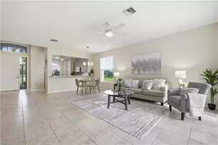 11334 Lakeland Cir, Fort Myers, FL 33913 - Photo 3