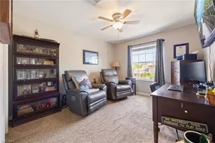 7900 Lake Sawgrass Loop, Fort Myers, FL 33907 - Photo 23