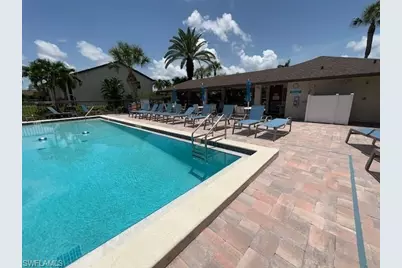 9270 Lake Park Dr #204, Fort Myers, FL 33919 - Photo 17
