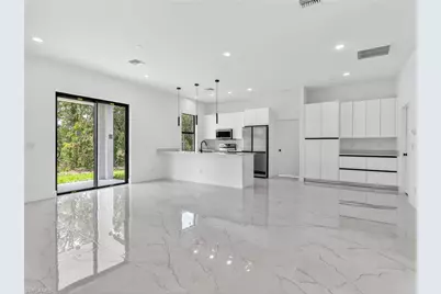 792 Bell Blvd S, Lehigh Acres, FL 33974 - Photo 7