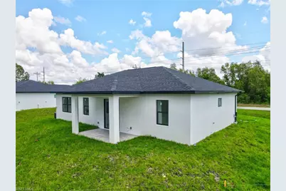 792 Bell Blvd S, Lehigh Acres, FL 33974 - Photo 39