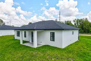 792 Bell Blvd S, Lehigh Acres, FL 33974 - Photo 39