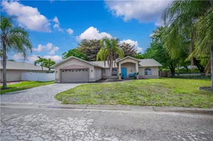 11640 Pine Hammock Cir, Fort Myers, FL 33919 - Photo 3