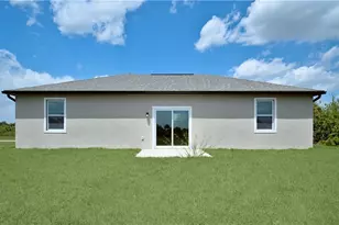 6045 Keystone Cir, Labelle, FL 33935 - Photo 3