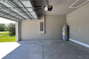 9020 Green Cir, Labelle, FL 33935 - Photo 9