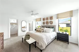 915 NE 35th Ln, Cape Coral, FL 33909 - Photo 9