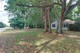 7534 McDaniel Dr, North Fort Myers, FL 33917 - Photo 3