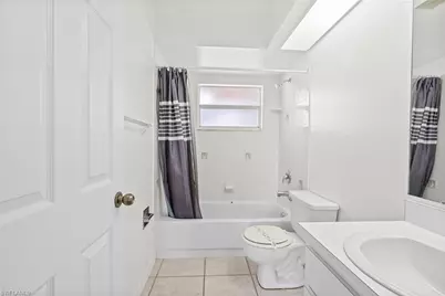 1425 SW 10th St, Cape Coral, FL 33991 - Photo 13