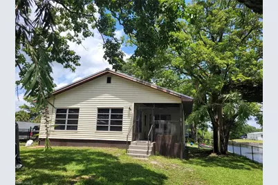 1104 Gulf St, Moore Haven, FL 33471 - Photo 25