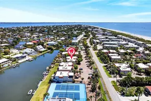 845 E Gulf Dr, Sanibel, FL 33957 - Photo 27