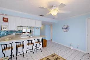 4229 SE 19th Pl, Cape Coral, FL 33904 - Photo 3